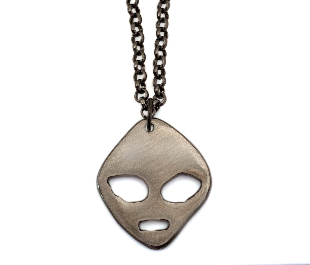 alien necklace